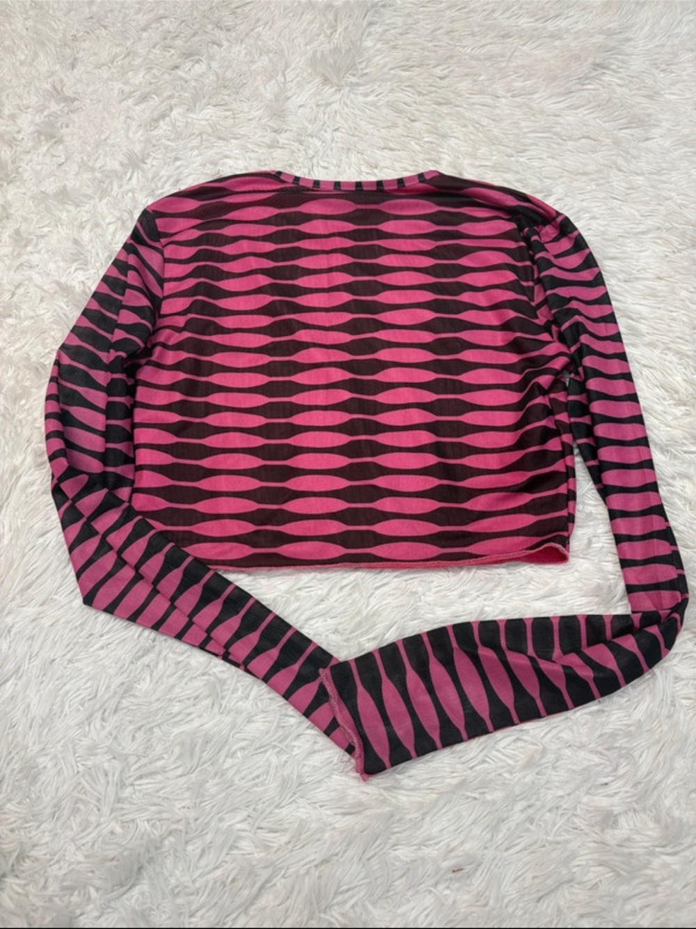 Edikted Pink and Black Striped Long-Sleeve Crop Top - Picture 2 of 8